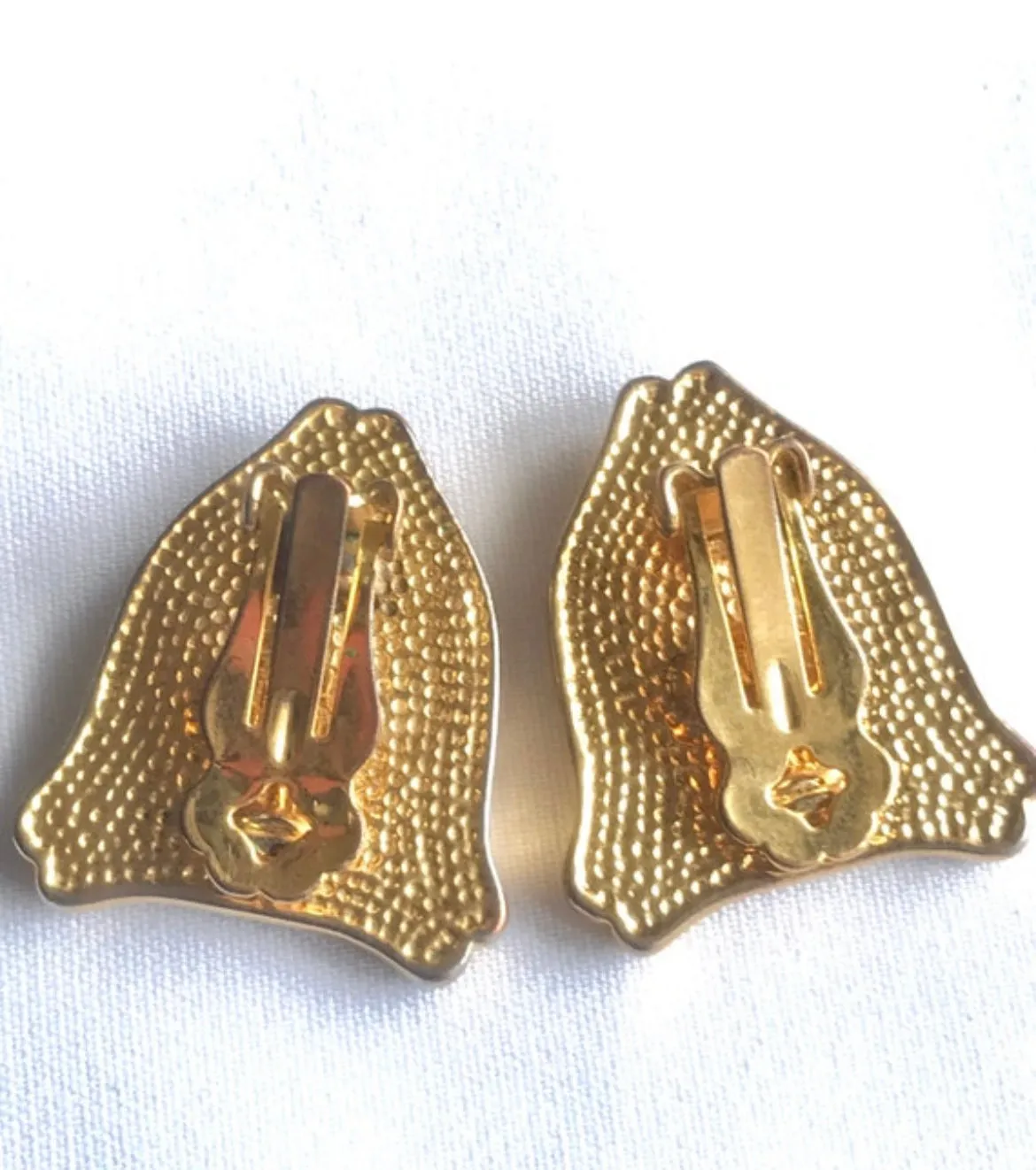 Vintage ESCADA navy and golden flag design earrings. Beautiful vintage jewelry.