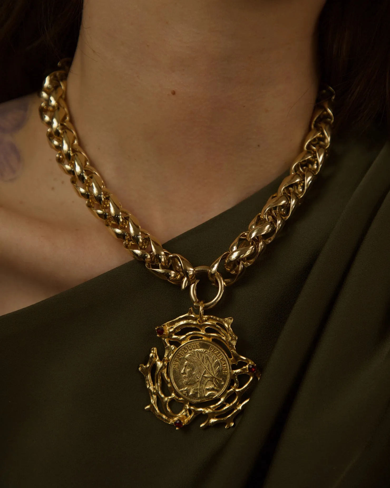 Vintage Oversized Gold Coin Pendant Necklace
