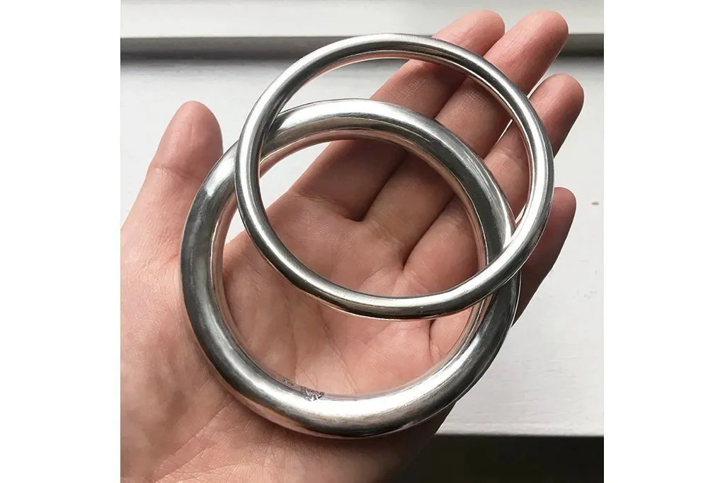 Vintage Sterling Silver Circle Bangle I