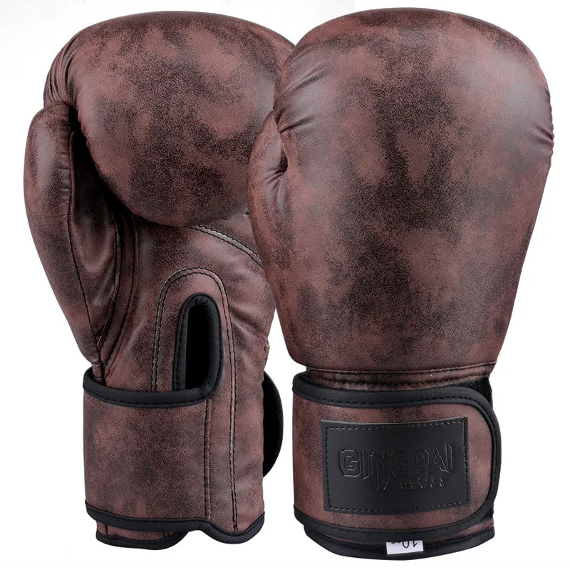 Vintage-Style Boxing Gloves - Classic Design