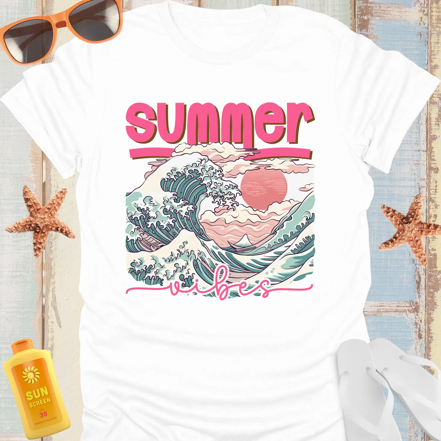 Vintage Summer Vibes T-Shirt With Retro Wave Design
