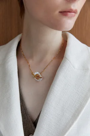White Pearl Gold Necklace